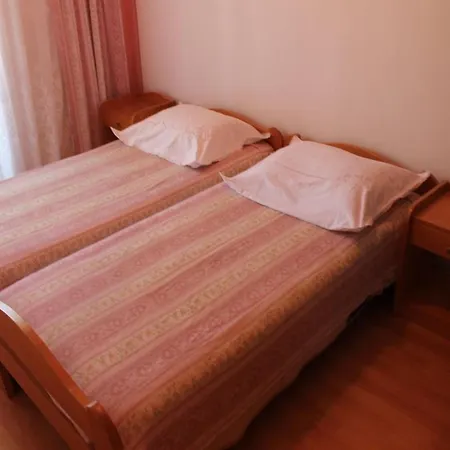 In With Sea View, Balcony, Air Conditioning, Wi-fi كالي