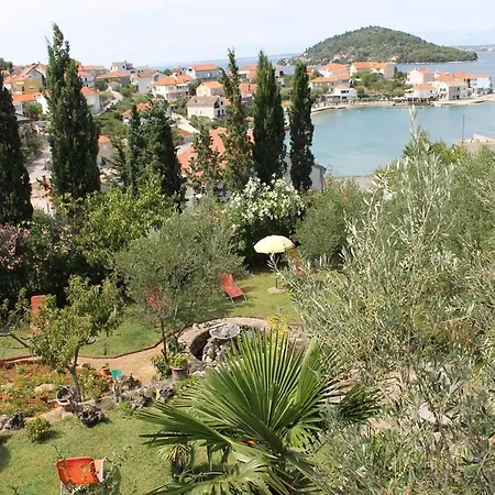 In With Sea View, Balcony, Air Conditioning, Wi-fi شقة كالي
