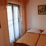 In With Sea View, Balcony, Air Conditioning, Wi-fi